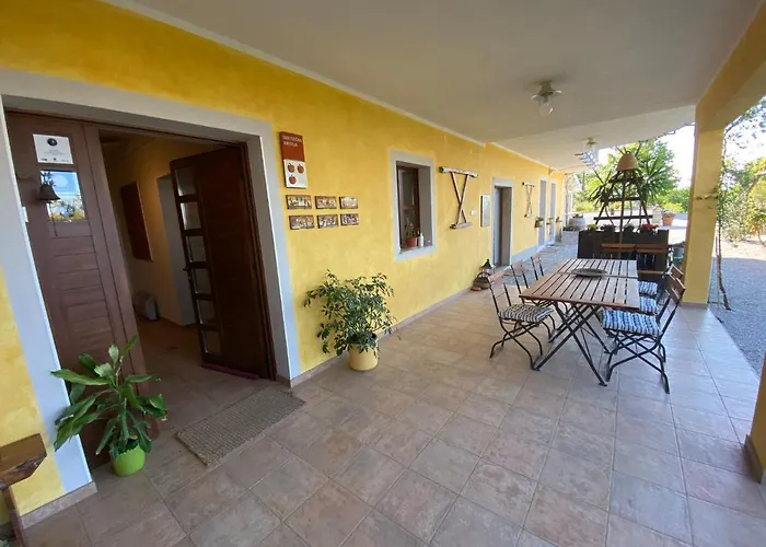 Med Oljkami Apartment